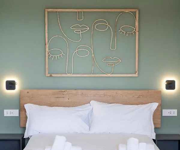 Gentile 46 Luxury Flat *