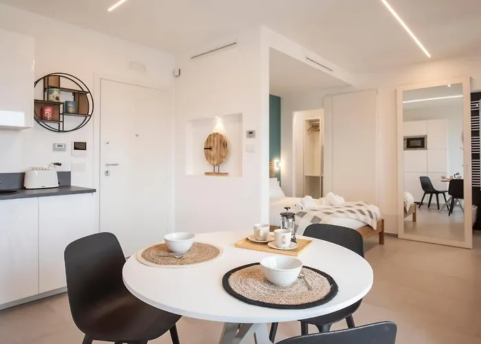 Gentile 46 Luxury Flat